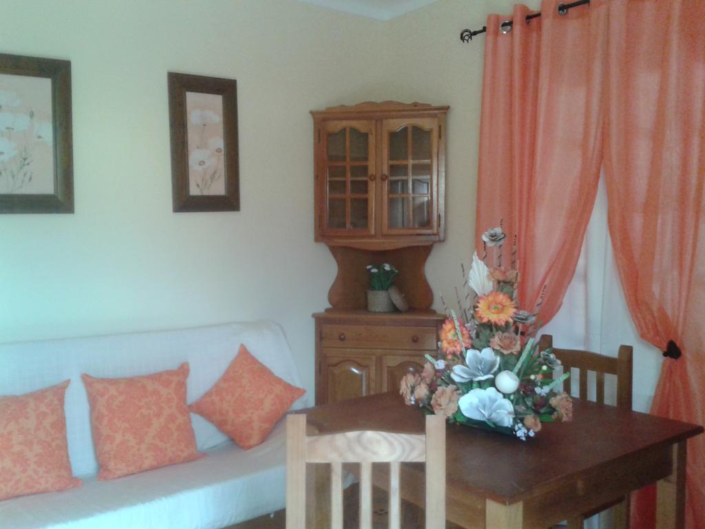 Apartamentos Vista La Maroma Viñuela Екстериор снимка