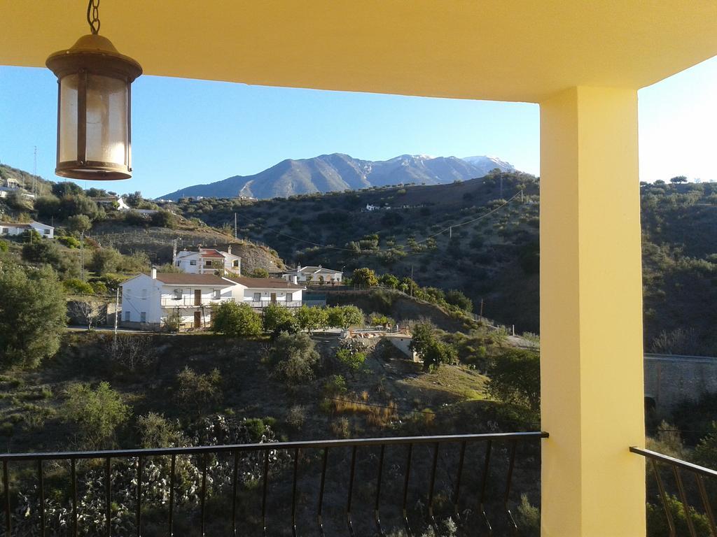 Apartamentos Vista La Maroma Viñuela Екстериор снимка