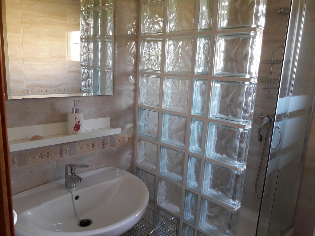 Apartamentos Vista La Maroma Viñuela Екстериор снимка