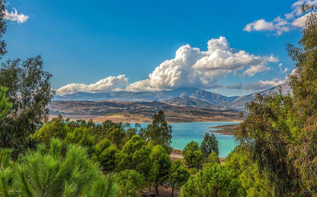 Apartamentos Vista La Maroma Viñuela Екстериор снимка