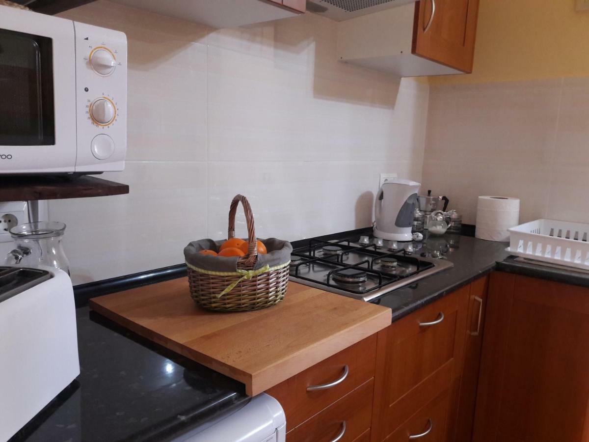 Apartamentos Vista La Maroma Viñuela Екстериор снимка