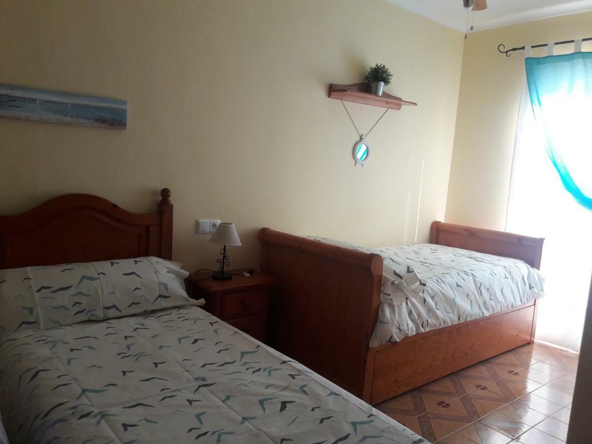 Apartamentos Vista La Maroma Viñuela Екстериор снимка