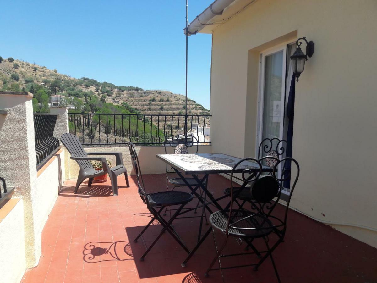 Apartamentos Vista La Maroma Viñuela Екстериор снимка